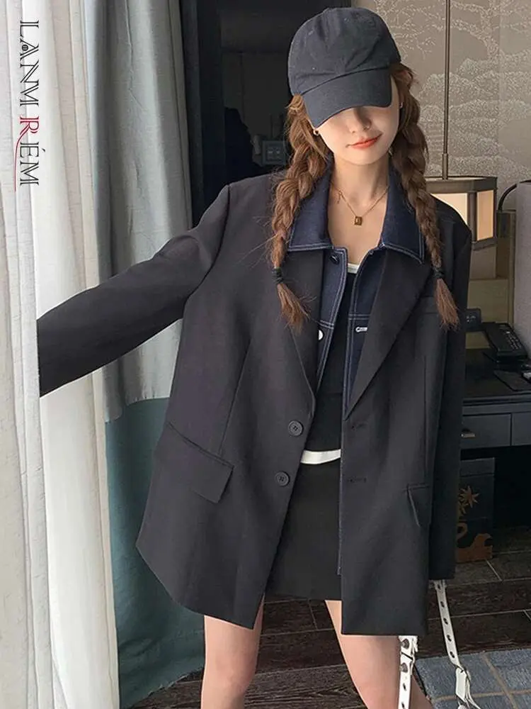 LANMREM Denim Spliced Lapel Blazer Women Fashion Long Sleeves Single Breasted Black Coat Streetwear 2025 Spring New 2AA2159