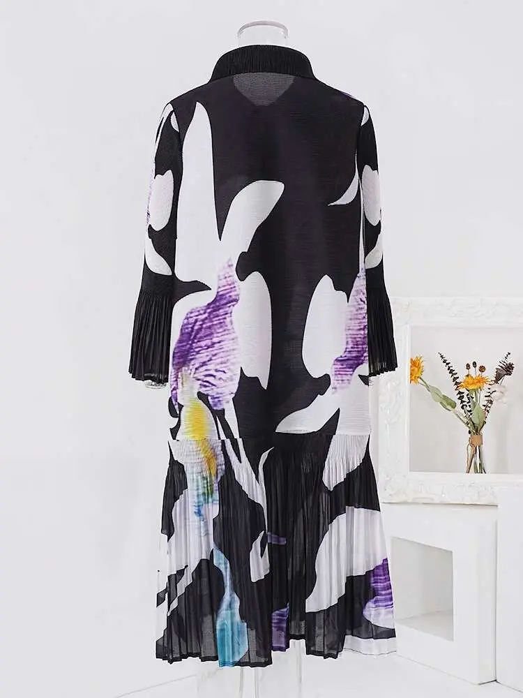 LANMREM 2024 New Pleated Print Dress For Women Fashion Lapel Single Breasted Loose Long Contrast Color Female Dresses 2DA4600