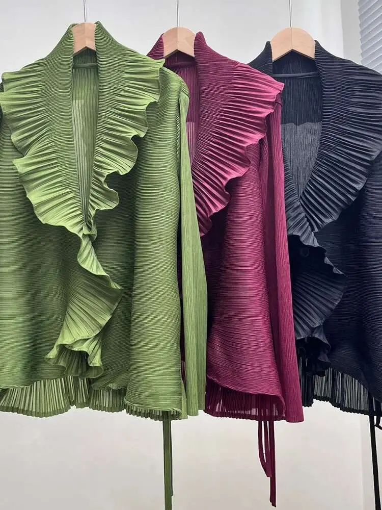 LANMREM Fashion Pleated Ruffles Shirt Women Long Sleeves Patchwork Design Single Button Tops 2024 Spring New Clothing 2AA4160