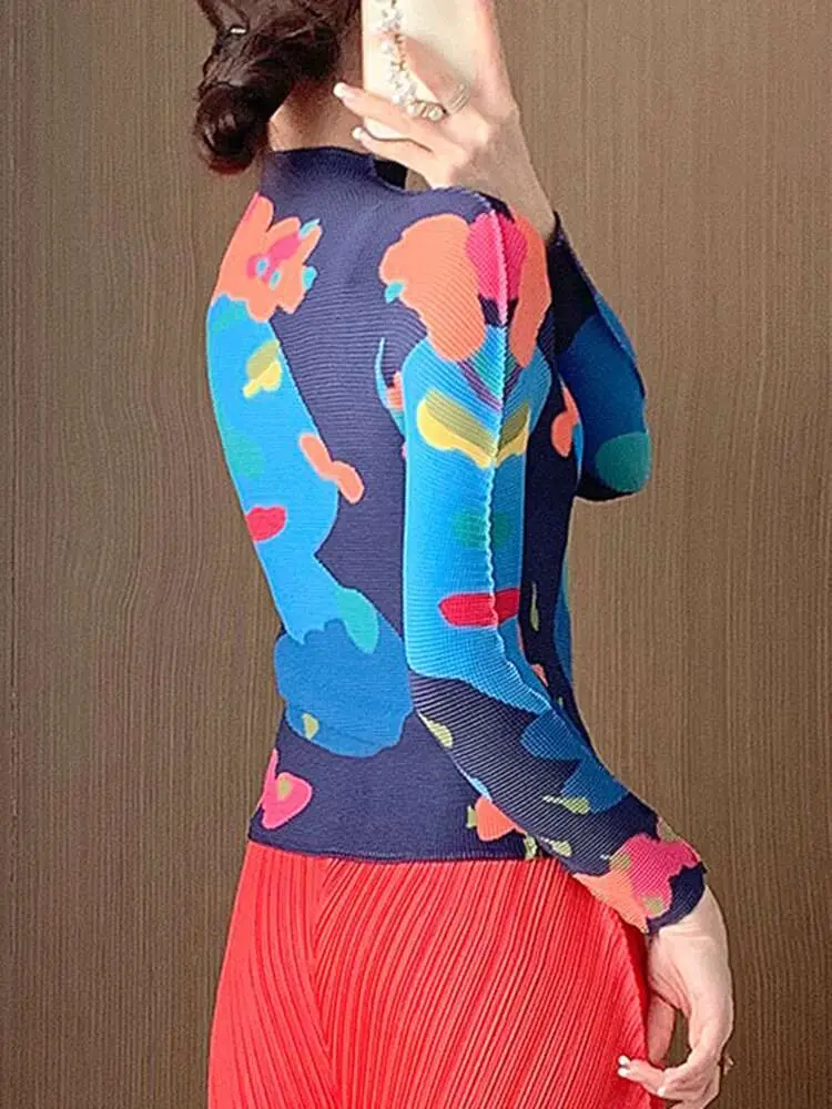 LANMREM Streetwear Contrast Color Print Pleated T-shirt Women Long Sleeves Slim Tops Fashion 2024 Spring New Clothing 2AA4588