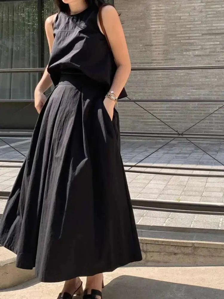 LANMREM Women's Simple Sets Sleeveless Vest Tops High Waist Pleated Skirt Solid Color Two Piece Set Fashion Tide 2025 New 2DE727