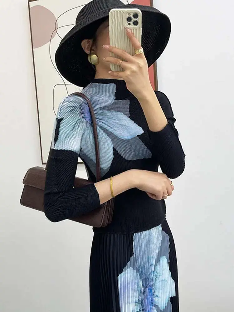 LANMREM Elegant Fashion Printed Pleated 2 Pieces Set For Women Turtleneck Slim Tops With High Waist Mid Length Skirts 2Q1248