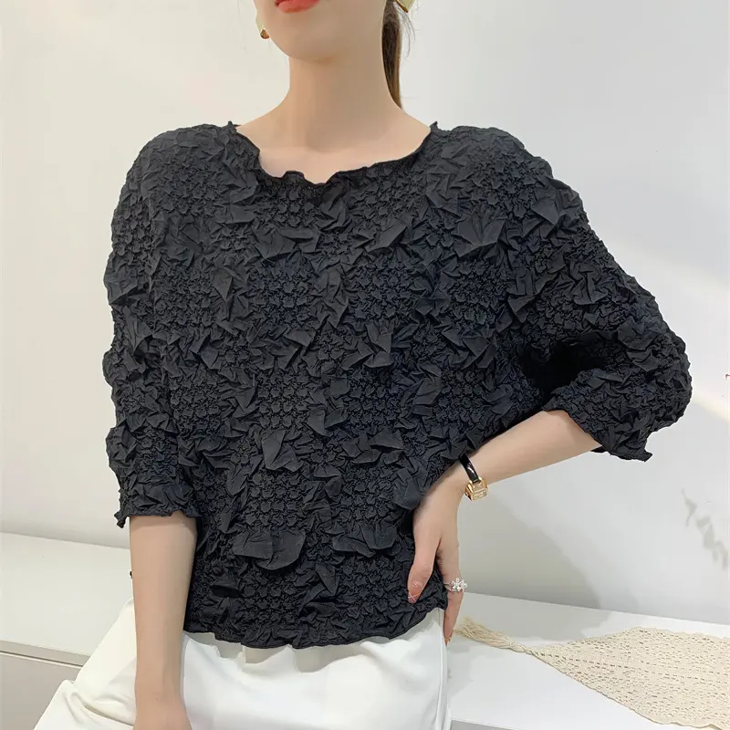 LANMREM Niche Embroidered Women's Pleated T-shirt Bat Three Quarter Sleeves Pullover Tops Summer New Elastic Loose Tee 2DB3723