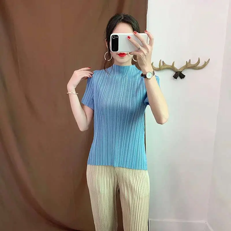LANMREM Black Stand-up Collar Short-sleeved Pleated Loose Plus Woman T-shirt Casual Simple Fashion 2025 Spring New TV737