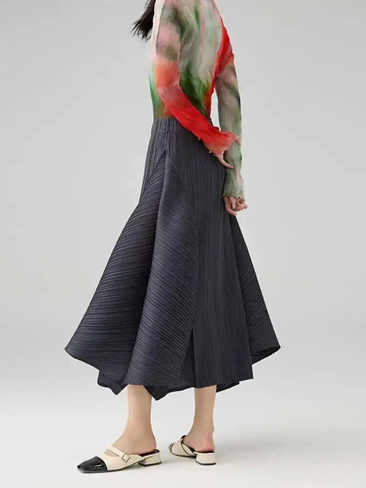 LANMREM 2025 New Irregular Splicing Solid Color Pleated Half Skirt Fashionable Slimming Elastic High Waist A-line Skirts 2DB2852