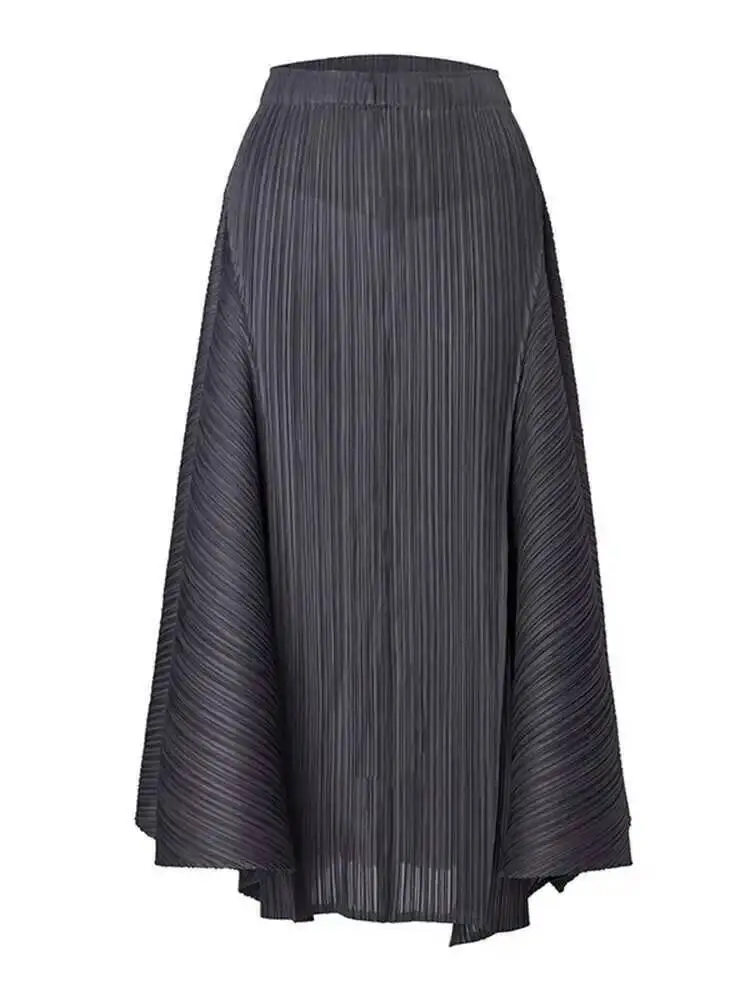 LANMREM 2025 New Irregular Splicing Solid Color Pleated Half Skirt Fashionable Slimming Elastic High Waist A-line Skirts 2DB2852
