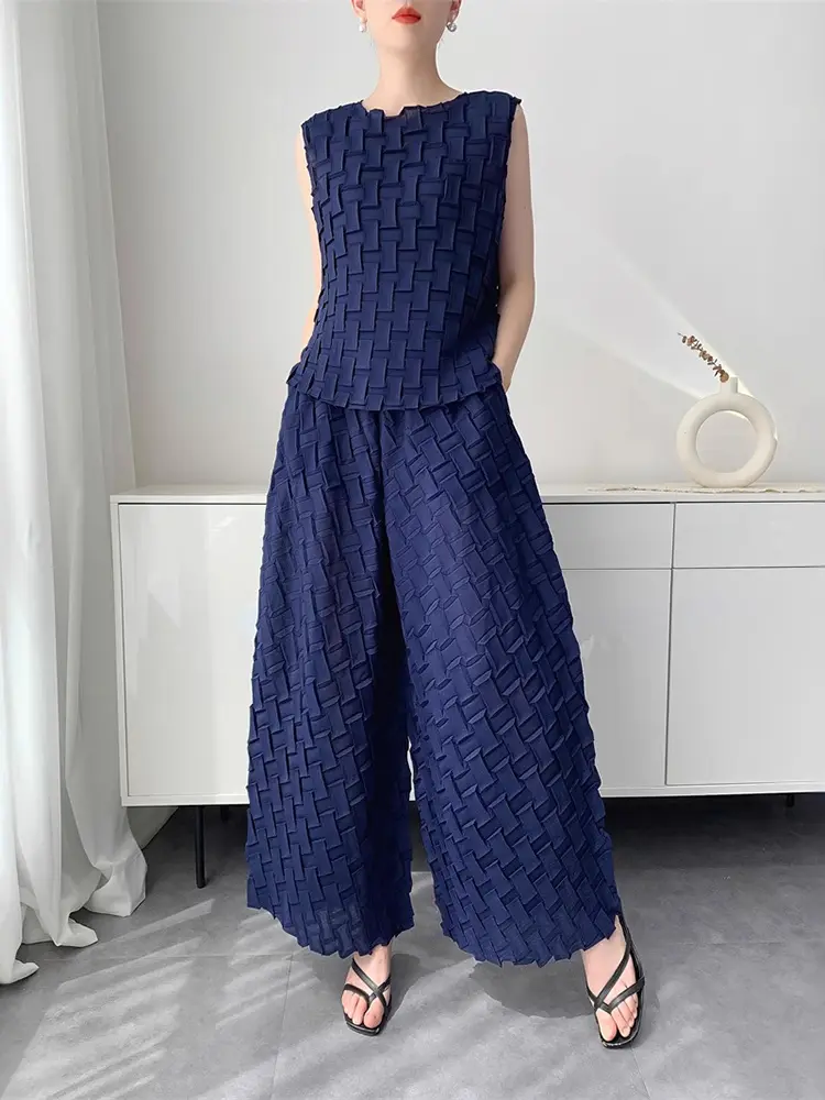 LANMREM Handmade Pleated Set Women's Summer New Sleeveless Top + Wide Leg Flared Pants Loose Casual Niche Two-piece Sets 2DB3081