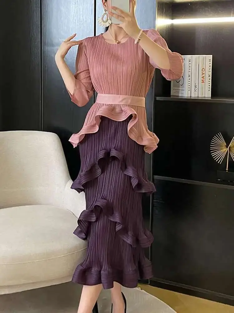 LANMREM French Irregular Women's Pleated Dress O-neck Tie Three Quarter Sleeve Temperament Cake Dresses 2025 Spring New 2DE172