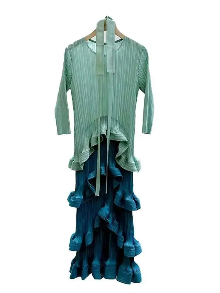 LANMREM French Irregular Women's Pleated Dress O-neck Tie Three Quarter Sleeve Temperament Cake Dresses 2025 Spring New 2DE172