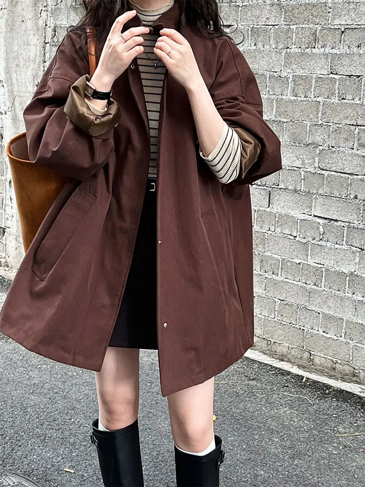 LANMREM Temperament Short Trench For Women Lapel Single Breasted Solid Color Pockets Design Coat 2025 Spring New 2Z2225