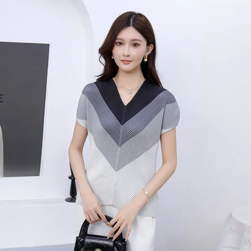 LANMREM Niche Chic V-neck Striped Colorblock Loose Versatile Design Women's T-shirt Elastic Casual Short Sleeve Slim Top 2DB3995