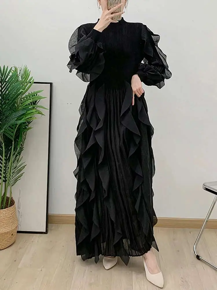 LANMREM Elegant Pleated Dress For Women Stand Collar Puff Sleeves High Stretch Personalized Dresses 2025 Spring New 2Z2817