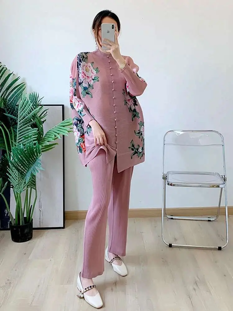 LANMREM Pleated Floral Print Set Women Single Breasted Long Sleeve O-neck Top Wide Leg Pants 2025 Spring Female Clothing 2I773