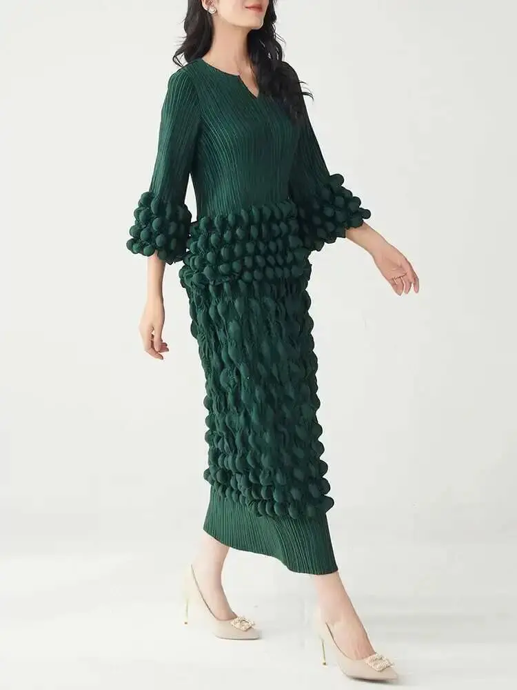 LANMREM Pleated Two Piece Sets Women Chic Style V Neck T Shirt + Skirt Fashion Solid Color Female New 2025 Female Set 2DB2503