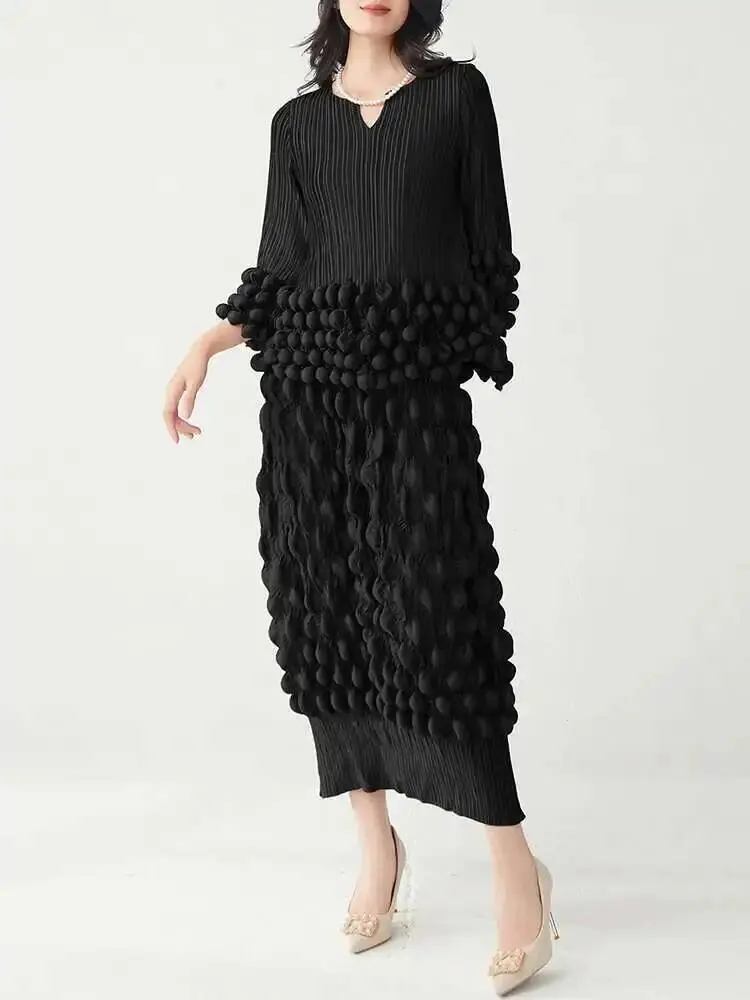 LANMREM Pleated Two Piece Sets Women Chic Style V Neck T Shirt + Skirt Fashion Solid Color Female New 2025 Female Set 2DB2503