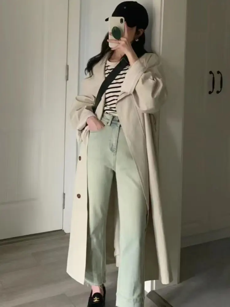 LANMREM Loose Fit Trench Coat For Women Mid-Length Stand Collar Single Breasted Thin Coat With Belt 2025 Autumn New 2DM1109