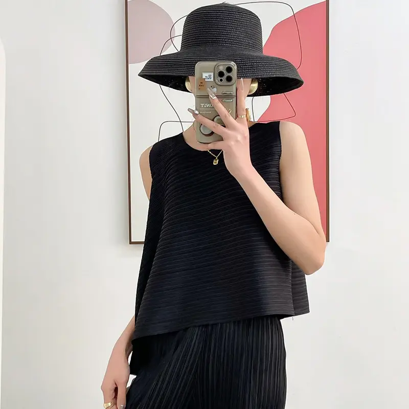 LANMREM Chic Pleated Round Collar Women's Tank Top Summer Fashion Irregular Pleated Sleeveless T-shirt Elastic Loose Tee 2DB4045
