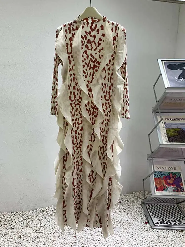 LANMREM Elegant Women's Pleated Dress New O-neck Long Sleeve Leopard Print Patchwork Long Dresses Fashion 2025 Spring 2DE161
