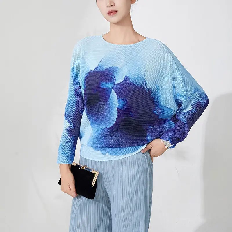 LANMREM Blue Batwing Sleeve Pleated Women's T-Shirt Loose High-End Round Collar Elastic Casual Printting Pullover Tops 2DB3707