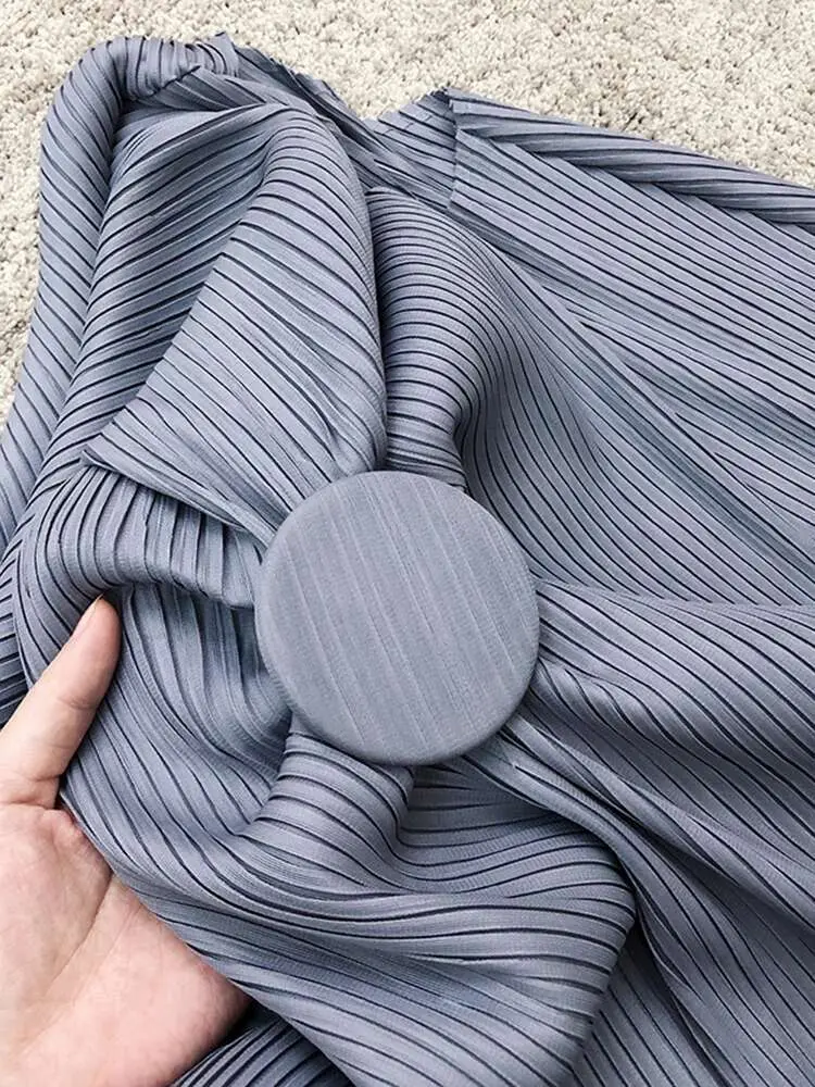 LANMREM Irregular Women Pleated Dress O-neck Three Quarter Oblique Stripe Dresses Causal Female Clothes 2025 Summer New 2YA287