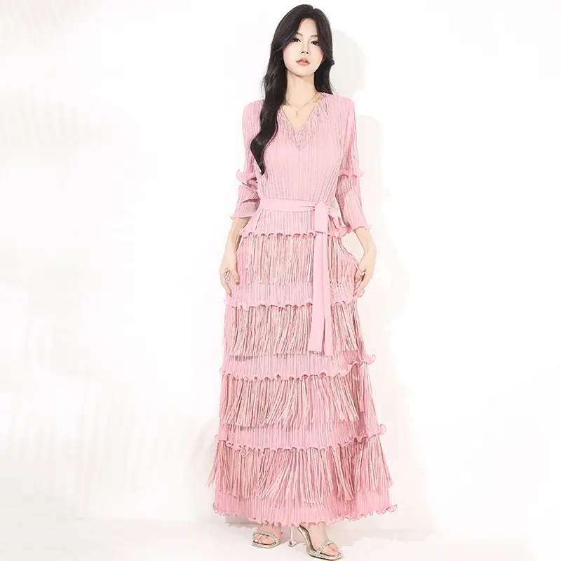 LANMREM Niche Design Pleated Dress Women's Chic New Elegant Elastic Slim V-Neck Gold Foil Printing Tassel Long Dresses 2DB4112