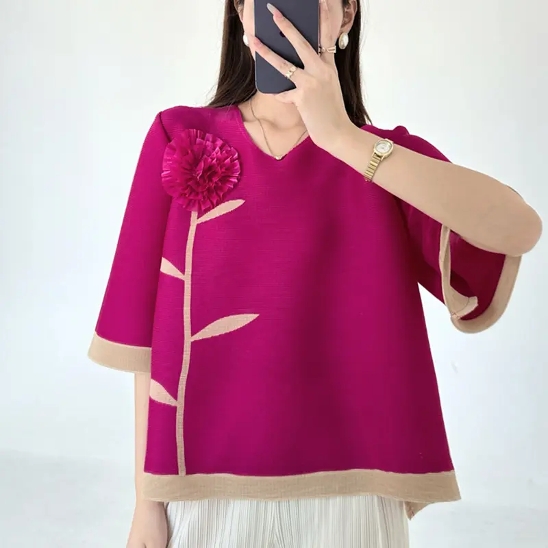 LANMREM 2025 New Summer Three-dimensional Decoration O-neck Pleated T-shirt Loose Casual Short Sleeve Women's Tee Tops 2DB3076