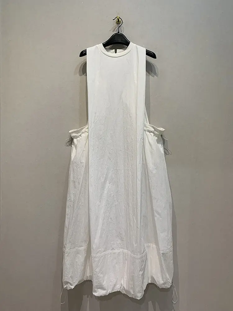 LANMREM Women's Long Dress O Neck Sleeveless Pockets Drawstring Design Zippers Loose Casual Dresses 2025 Spring Fashion 2DC1408