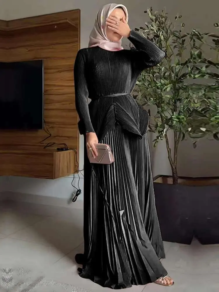 LANMREM High Quality Fashion Pleated Two Pieces Set For Women 2025 New Irregular Hem Tops And Elastic Waist A-line Skirt 2DB2732