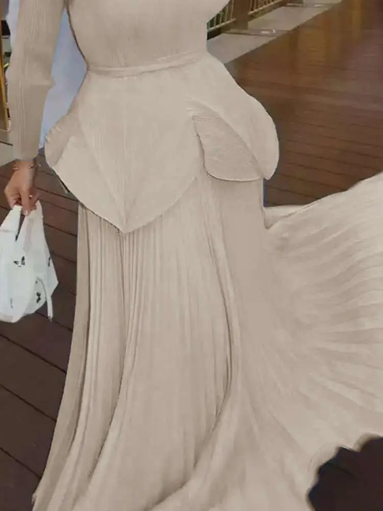 LANMREM High Quality Fashion Pleated Two Pieces Set For Women 2025 New Irregular Hem Tops And Elastic Waist A-line Skirt 2DB2732