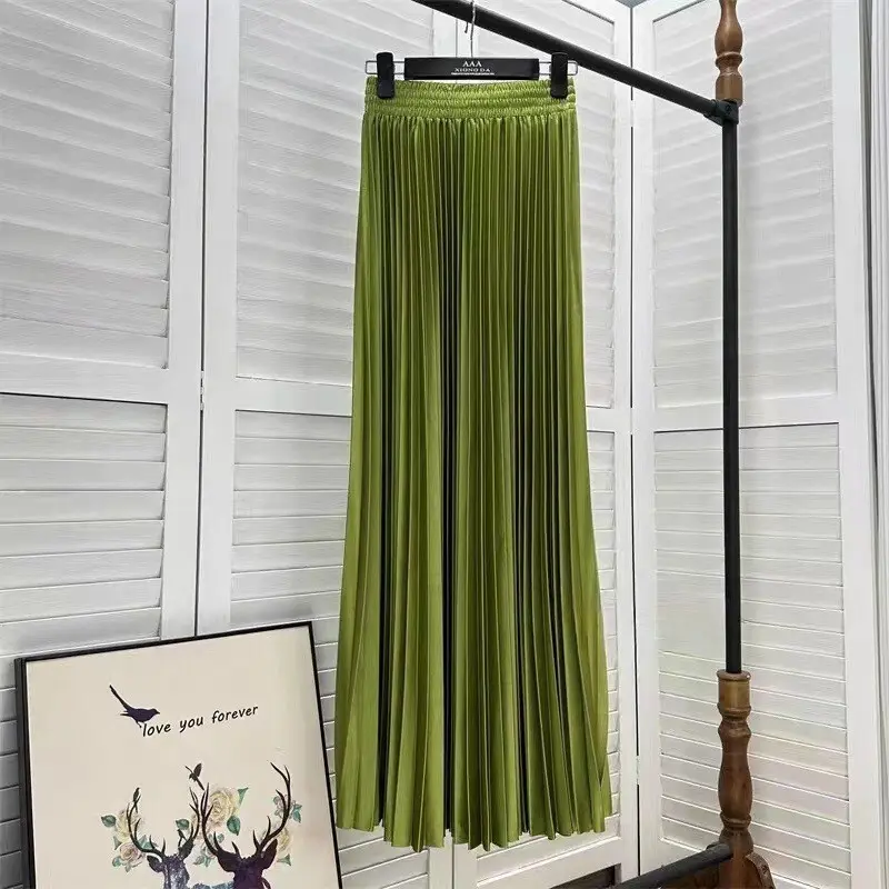 LANMREM Elastic High Waist Folded Skirts For Women Solid Color Casual Fashion Summer 2025 New A-line Skirts Chic Bottoms 2DB3160