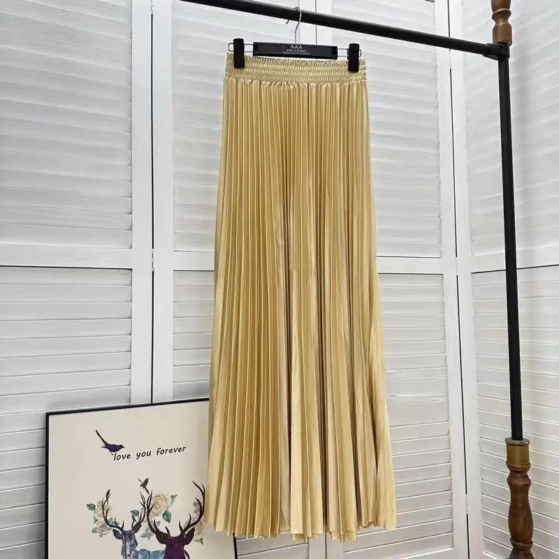 LANMREM Elastic High Waist Folded Skirts For Women Solid Color Casual Fashion Summer 2025 New A-line Skirts Chic Bottoms 2DB3160