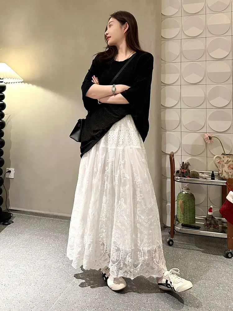 LANMREM Big Swing Lace Skrits For Women Elastic Waist Embroidered Long Length Female Fashion Streetwear Clothes 2024 New 2DA4904