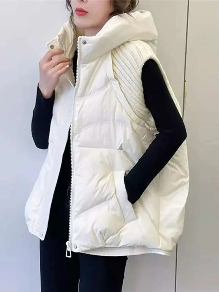 LANMREM Winter Versatile Dowm Vest For Women Hooded Knitted Sleeveless Spliced Solid Color Coat Casual 2024 New Clothing 2VV302