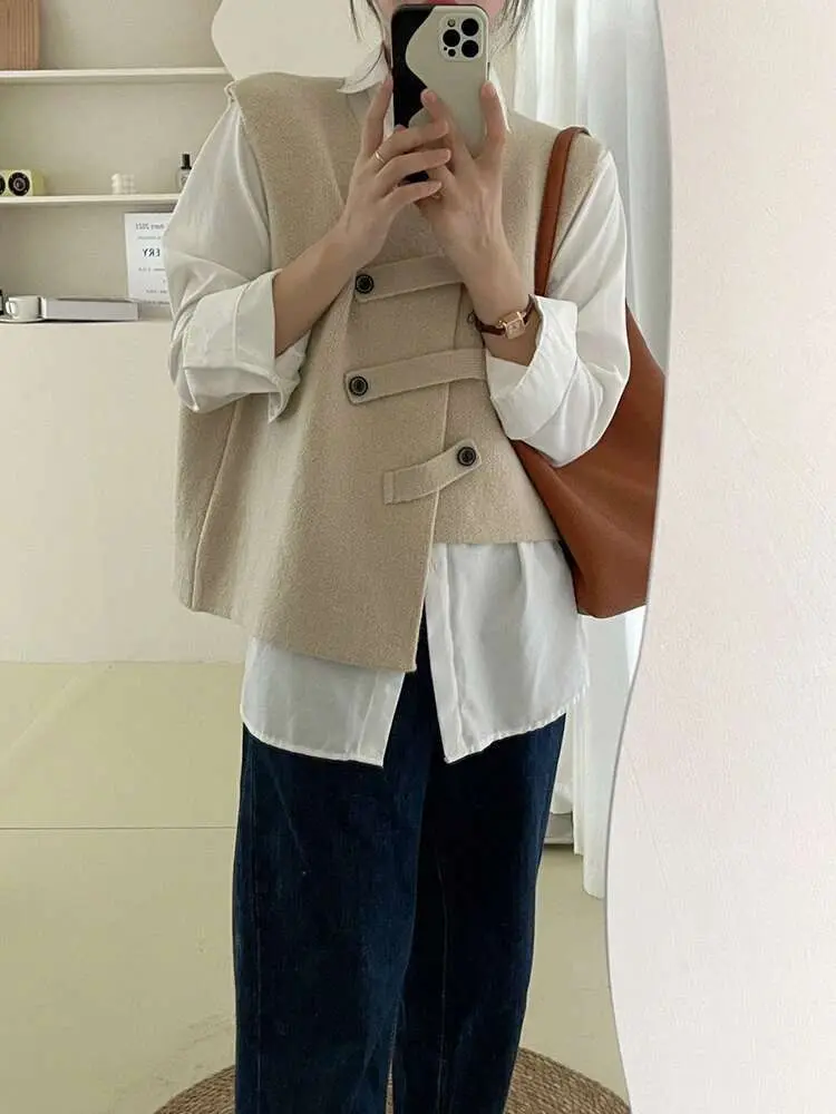 LANMREM Irregular Sweater Vest For Women Round Neck Sleeveless Solid Color Casual Coat Female 2025 Spring Winter 2R7612