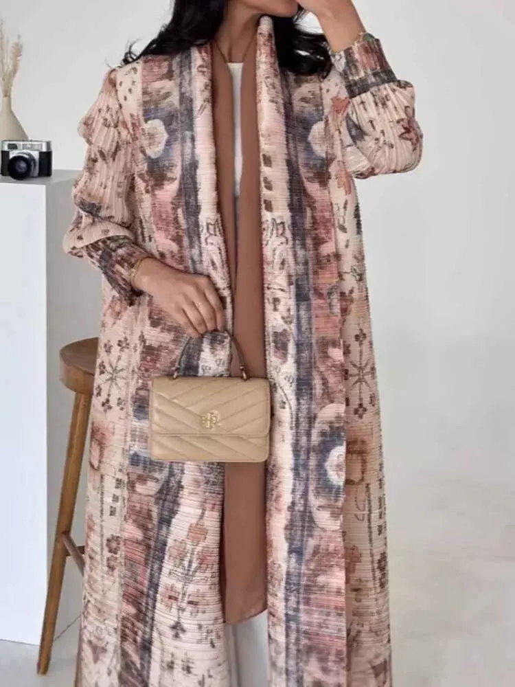 LANMREM Printed Pleated Trench Coat For Women Fashion Tide 2025 New Lapel Elegant Versatile Ethnic Style Long Cape Coat 2DE756
