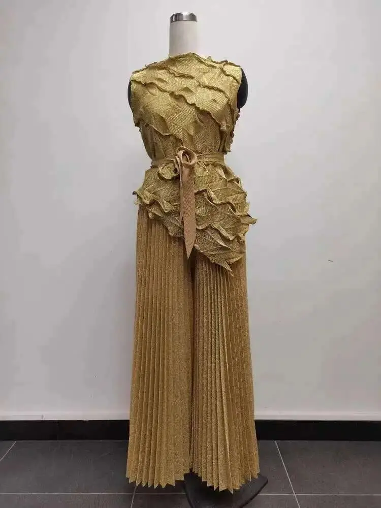 LANMREM Gilding Pleated Sets Women Tide 2025 New Sleeveless Lace Irregular Tops Loose Folds Wide Leg Pants Two-piece Set 2DE744