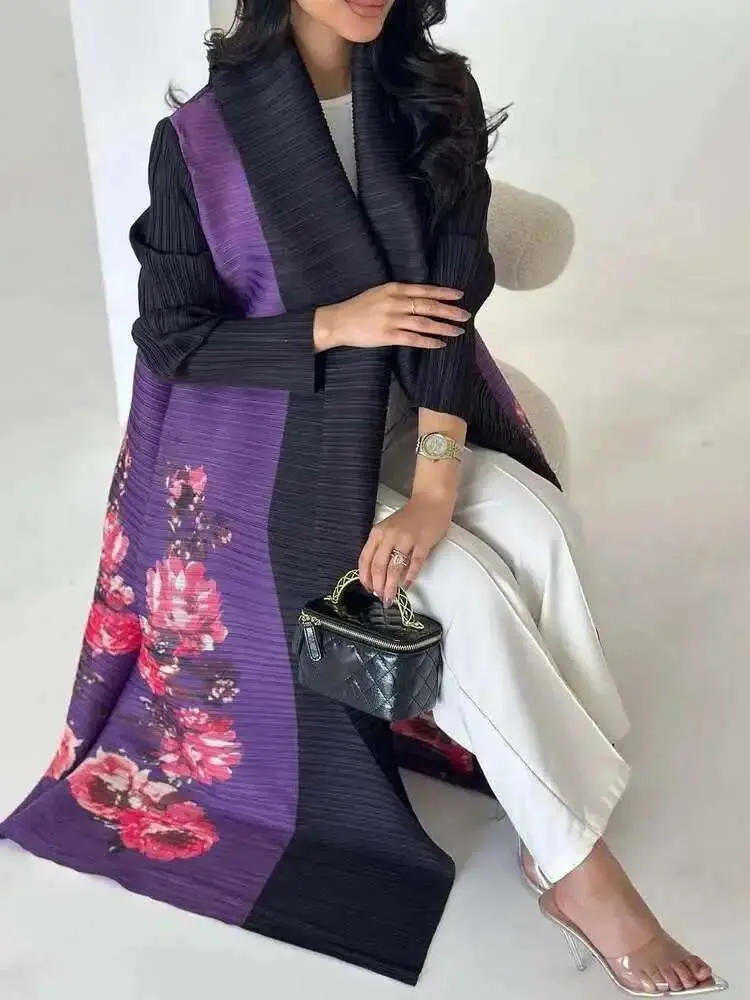 LANMREM Women's Elegant Pleated Trench Coat Muslim Clothing Lapel Print Long Windbreaker Female Fashion Tide 2025 New 2DE758