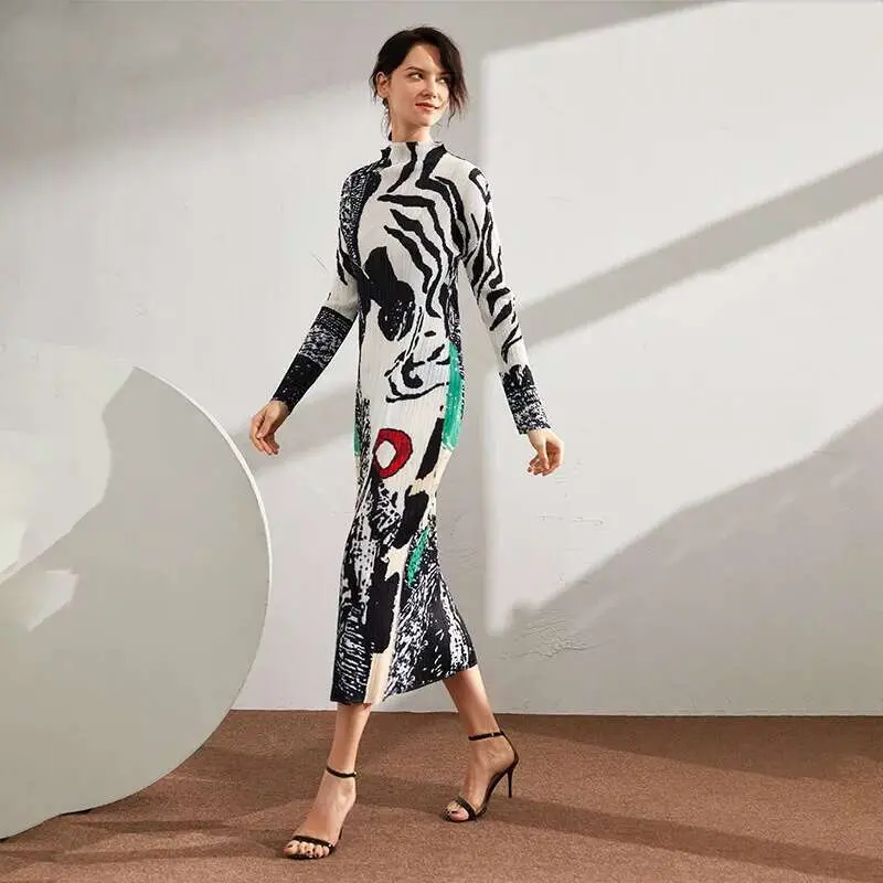 LANMREM 2025 New Spring Stand Collar Print Color Block Long Pleated Dress Women Vintage Slim Was Thin Elegant Dresses PD789