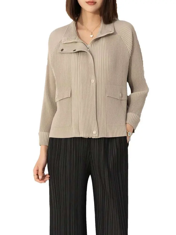 LANMREM Casual Pleated Jacket Turn Down Collar Zipper Long Sleeves Solid Color Coats With Pockets Female Chic Clothing 2DA8003