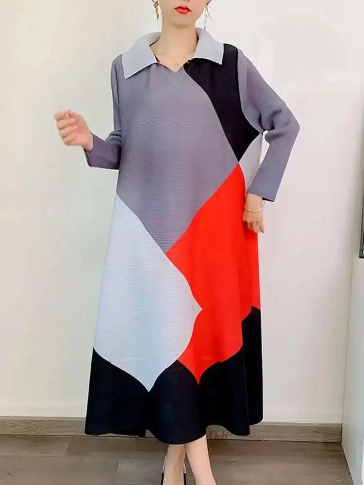 LANMREM Pleated Dress Long Sleeves Lapel Color Block Loose Dresses 2025 New Autumn Female Fashion Festival Clothes 2YA878