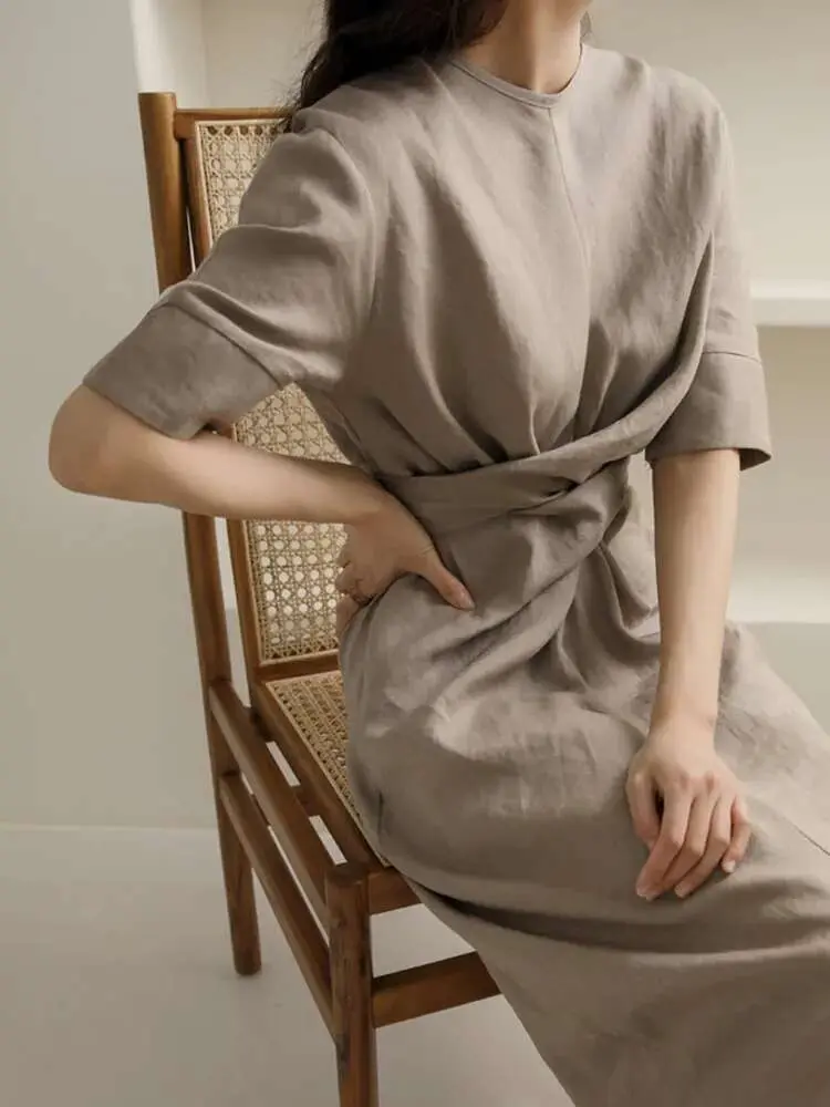 LANMREM Minimalist Irregular Women's Dress New O-neck Half-sleeve Lace-up Temperament Fashion Khaki Dresses 2025 Summer 2DE174