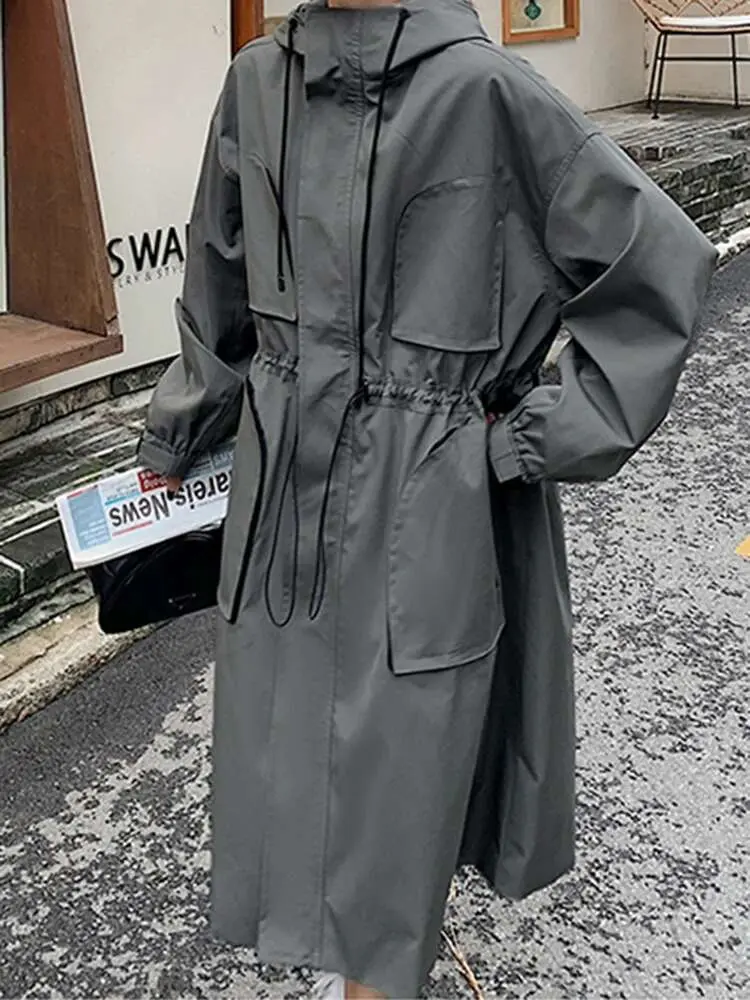 LANMREM Vintage Hooded Trench Coat Women Pockets Drawstring Gathered Waist Loose Windbreaker 2023 Autumn New Clothing 2AA2832