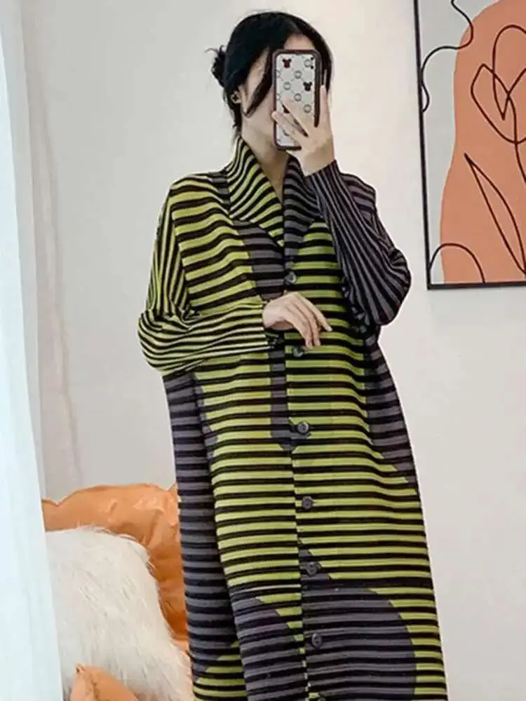LANMREM Pleated Design Sense Fashion Striped Print Dress Women 2025 Spring New Temperament Cardigan Lapel Long Dresses 2DE377