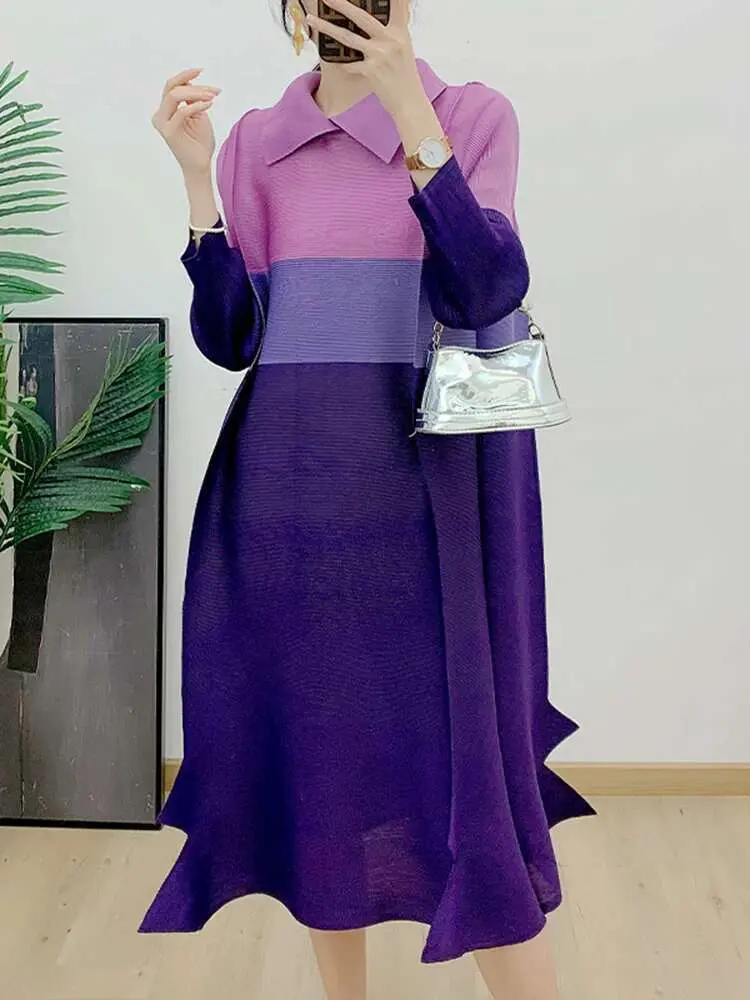 LANMREM Color Block Pleated Dress For Women Lapel Long Sleeves Ruffles Hem Female Fashion Clothing 2025  Spring New 2DA3690