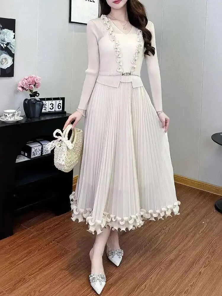 LANMREM Wooden Ear Edge Design Pleated Dress For Women V-neck Long Sleeve Elegant Temperament Dresses Spring 2025 New 2DE269