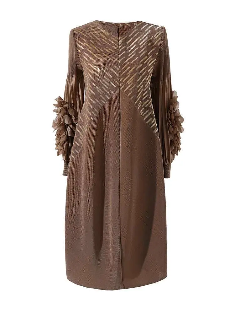 LANMREM Plated Flower Lantern Sleeves V Neck Color Stitching Female Loose Big Size Party Luxury Clothing 2025 New 2DA6691