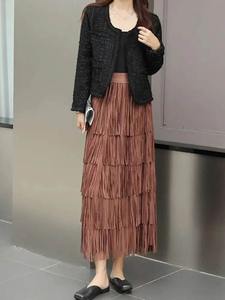 LANMREM Tassel Pleated Skirts For Women High Elastic Waist Solid Color Long Length Female Party Clothing 2025 Spring New 2DB1978