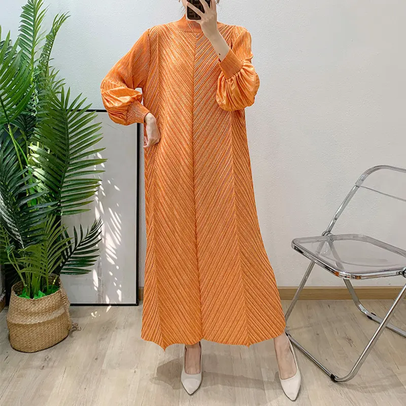 LANMREM High Quality Gold Foil Stamping Pleated Dress Women's Lantern Long Sleeved Loose Casual Long Dresses 2025 New 2DB2482