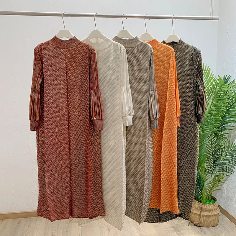 LANMREM High Quality Gold Foil Stamping Pleated Dress Women's Lantern Long Sleeved Loose Casual Long Dresses 2025 New 2DB2482