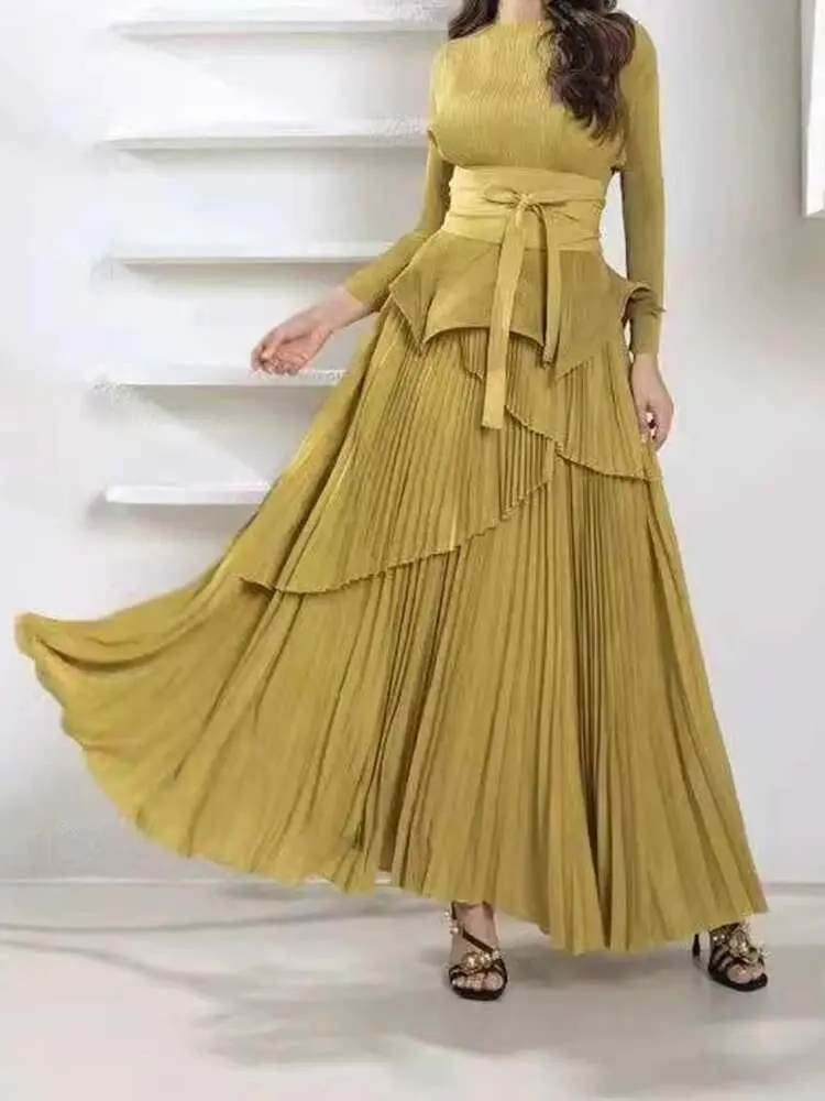 LANMREM Pleated Two-piece Set For Women Turtleneck Lace-up Gathered Waist Tops With Irregular Lantern Skirt 2024 New 2Z1926